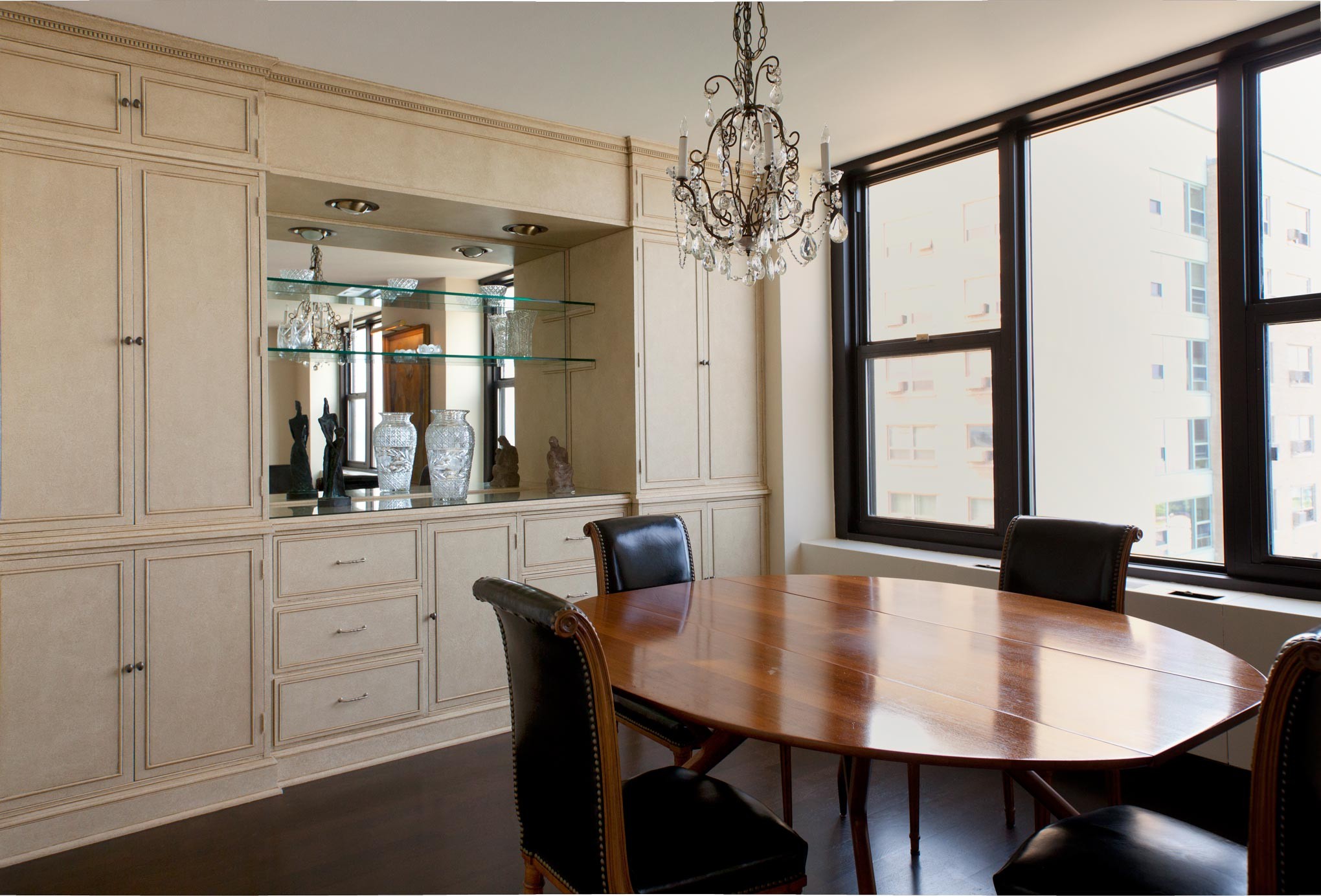 Chicago-lakeshore-high-rise-transitional-cabinetry-6756-1200v