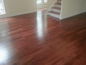 Medium Stained Red Oak