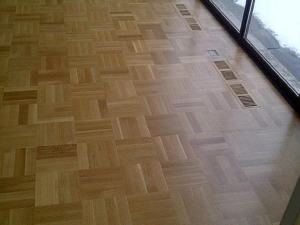 Medium Red Oak in Parquet Pattern in Highrise