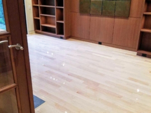 Light maple hardwood flooring