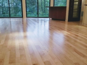 Light maple hardwood flooring